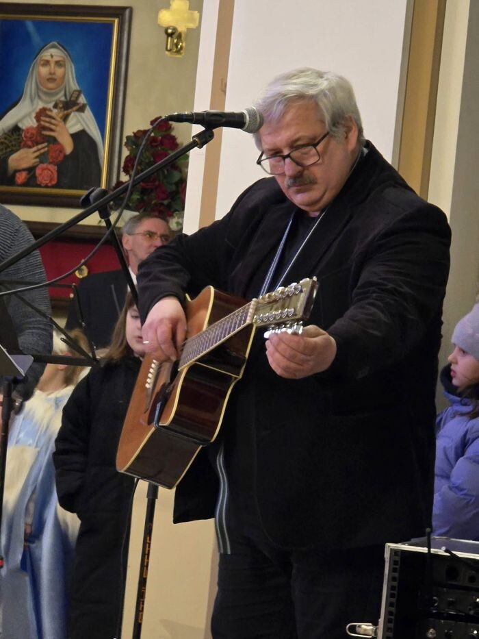 Rudzkie Spotkanie Kolędowe w kościele pw. Ducha Świętego w Czarnym Lesie/fot. FB Jacek Morek, FB Dorota Tobiszowska