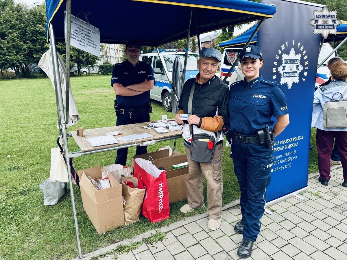 W Rudzie Śląskiej ruszyła akcja "Bezpieczny Senior" / fot. KMP Ruda Śląska