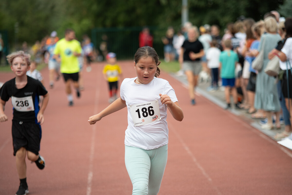 Rudzcy biegacze jak zawsze w formie! Za nami sierpniowy Bieg Wiewiórki [ZDJĘCIA] / fot. Marek i Krzysztof Faber