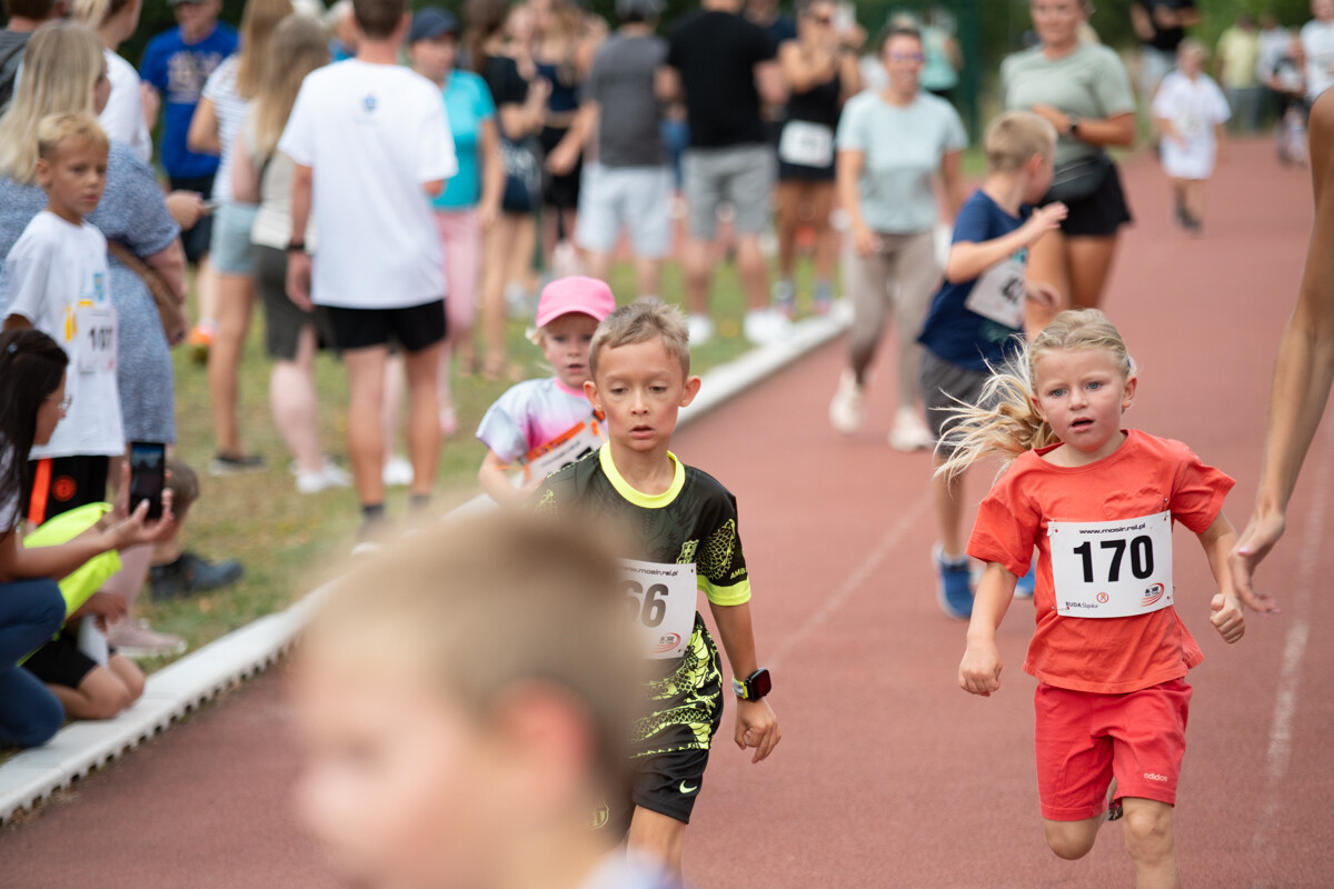 Rudzcy biegacze jak zawsze w formie! Za nami sierpniowy Bieg Wiewiórki [ZDJĘCIA] / fot. Marek i Krzysztof Faber