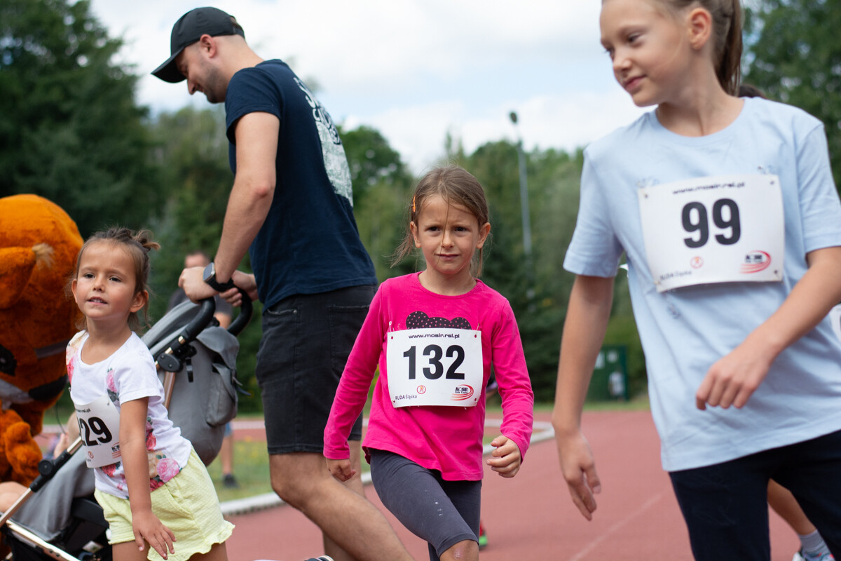 Rudzcy biegacze jak zawsze w formie! Za nami sierpniowy Bieg Wiewiórki [ZDJĘCIA] / fot. Marek i Krzysztof Faber