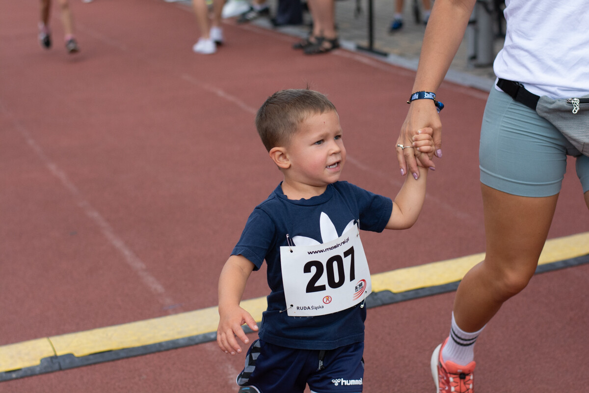 Rudzcy biegacze jak zawsze w formie! Za nami sierpniowy Bieg Wiewiórki [ZDJĘCIA] / fot. Marek i Krzysztof Faber