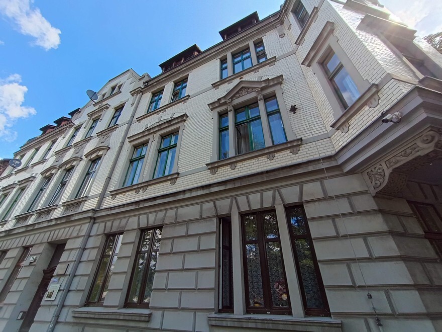 Spacer śladami Ballestremów i Karola Goduli za nami. W czwartek, 10 sierpnia, za sprawą Koło Przewodników Miejskich i Terenowych Górnośląskiego Oddziału PTTK w  Katowicach miłośnicy historii poznali wiele ciekawych opowieści dotyczących dawnych dziejów Rudy Śląskiej i jej mieszkańców.