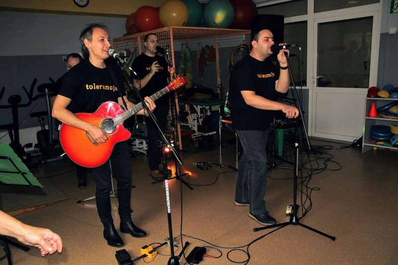 Śpiewali i tańczyli z "Tolerancją"