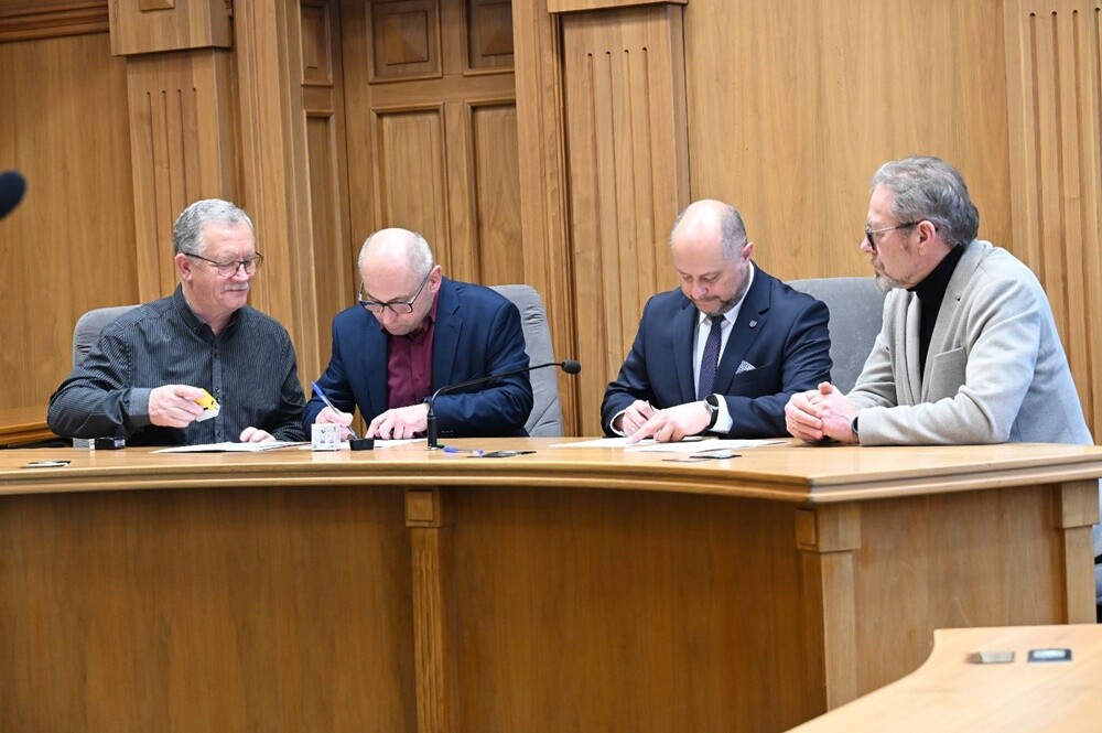 Pierwsze przelewy dla rudzkich klubów sportowych już w marcu. / fot. UM Ruda Śląska