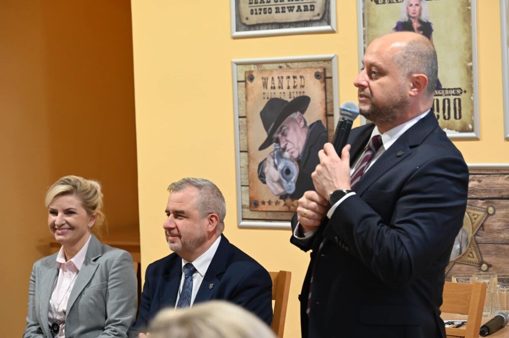 Spotkanie z mieszkańcami Nowego Bytomia i Chebzia/fot. FB Michał Pierończyk, FB Jacek Morek