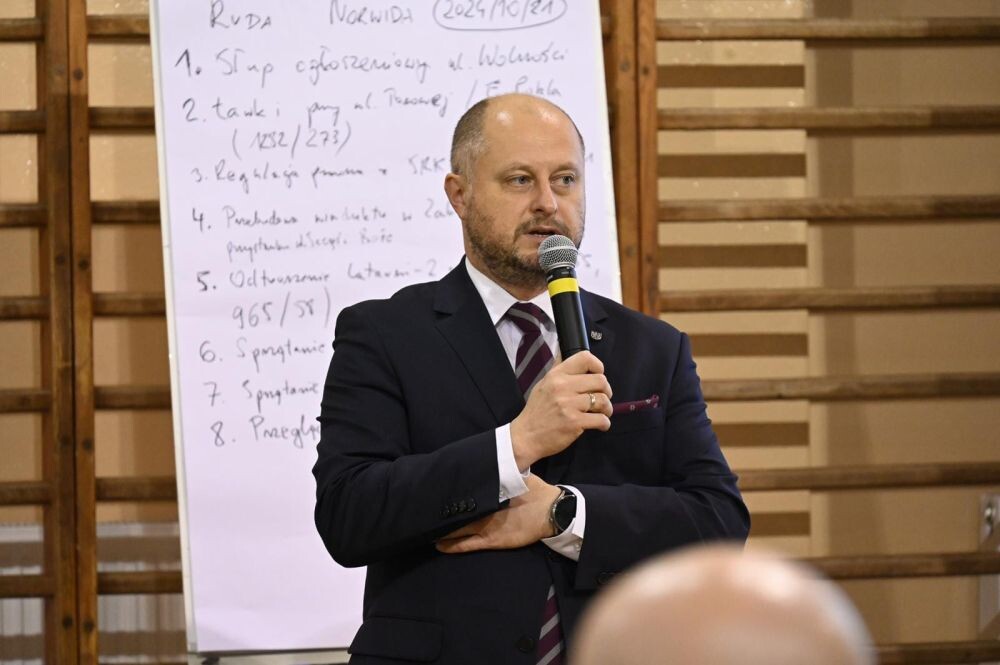 Spotkanie z mieszkańcami Rudy/fot. FB Michał Pierończyk, FB Anna Krzysteczko