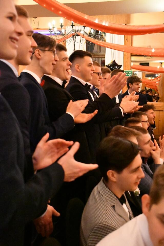 Wczorajsza studniówka uczniów Zespołu Szkół Nr 6 w Rudzie Śląskiej była wyjątkowym wydarzeniem, które na długo pozostanie w pamięci wszystkich jej uczestników / fot. Jacek Knapik