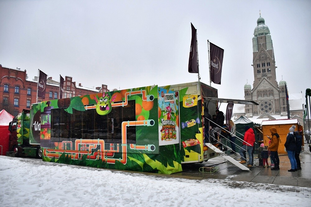 Wawel Truck i Świąteczny Konwój Radia Zet w Rudzie Śląskiej. / fot. Jacek Knapik