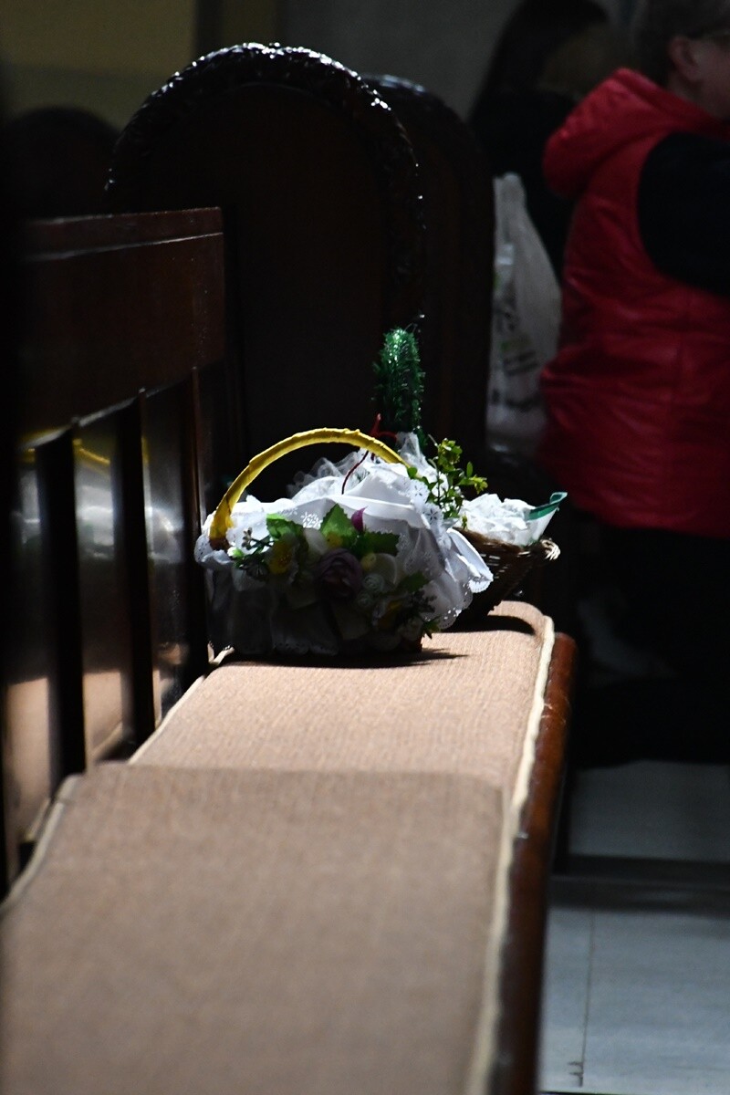 Rudzianie ze święconką odwiedzili kościoły. / fot. Jacek Knapik