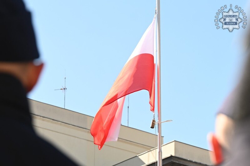 Święto Flagi Rzeczypospolitej Polskiej - Miniprzewodnik