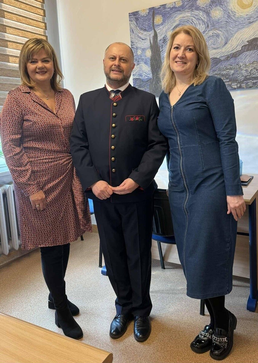 Święto patrona Szkoły Podstawowej nr 18 - ks. Konstantego Damrota. / fot. UM Ruda Śląska