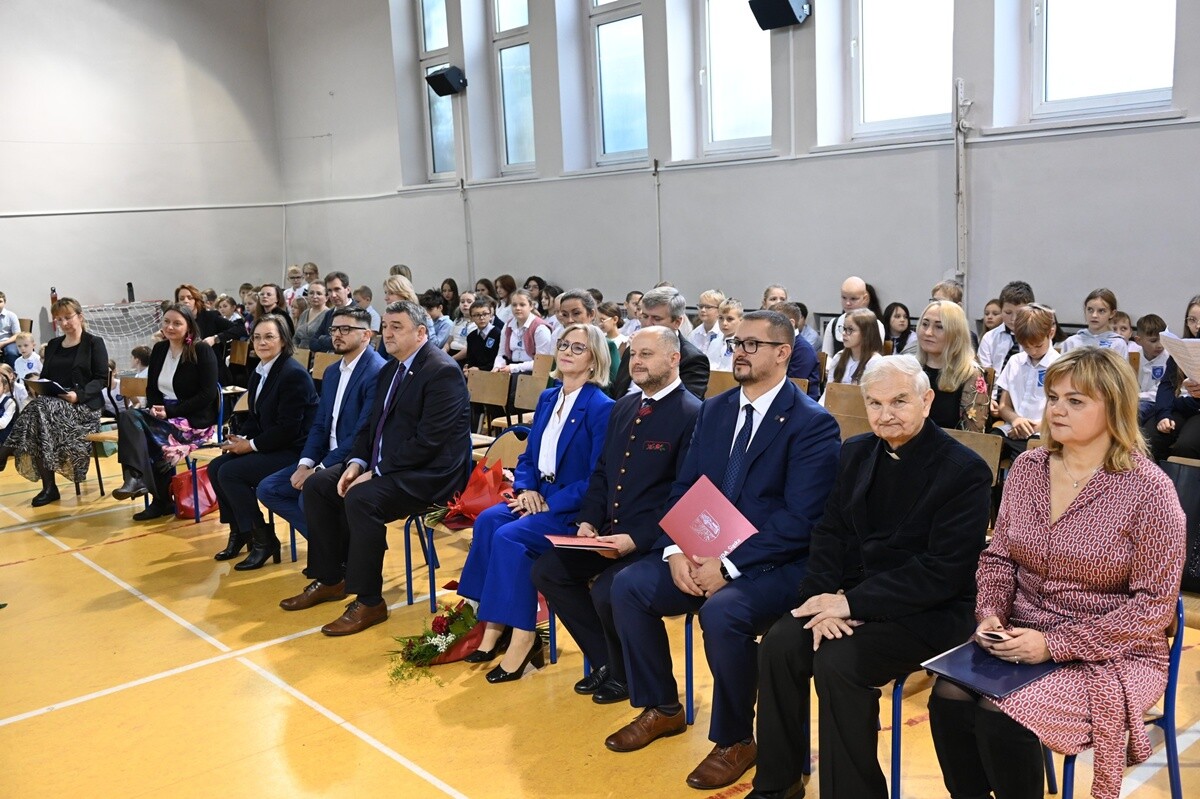 Święto patrona Szkoły Podstawowej nr 18 - ks. Konstantego Damrota. / fot. UM Ruda Śląska