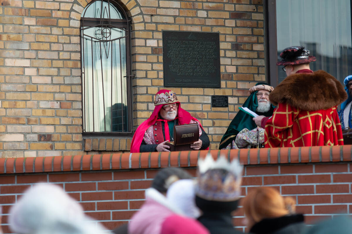 Orszak Trzech Króli przeszedł ulicami Rudy! / fot. Marek Faber