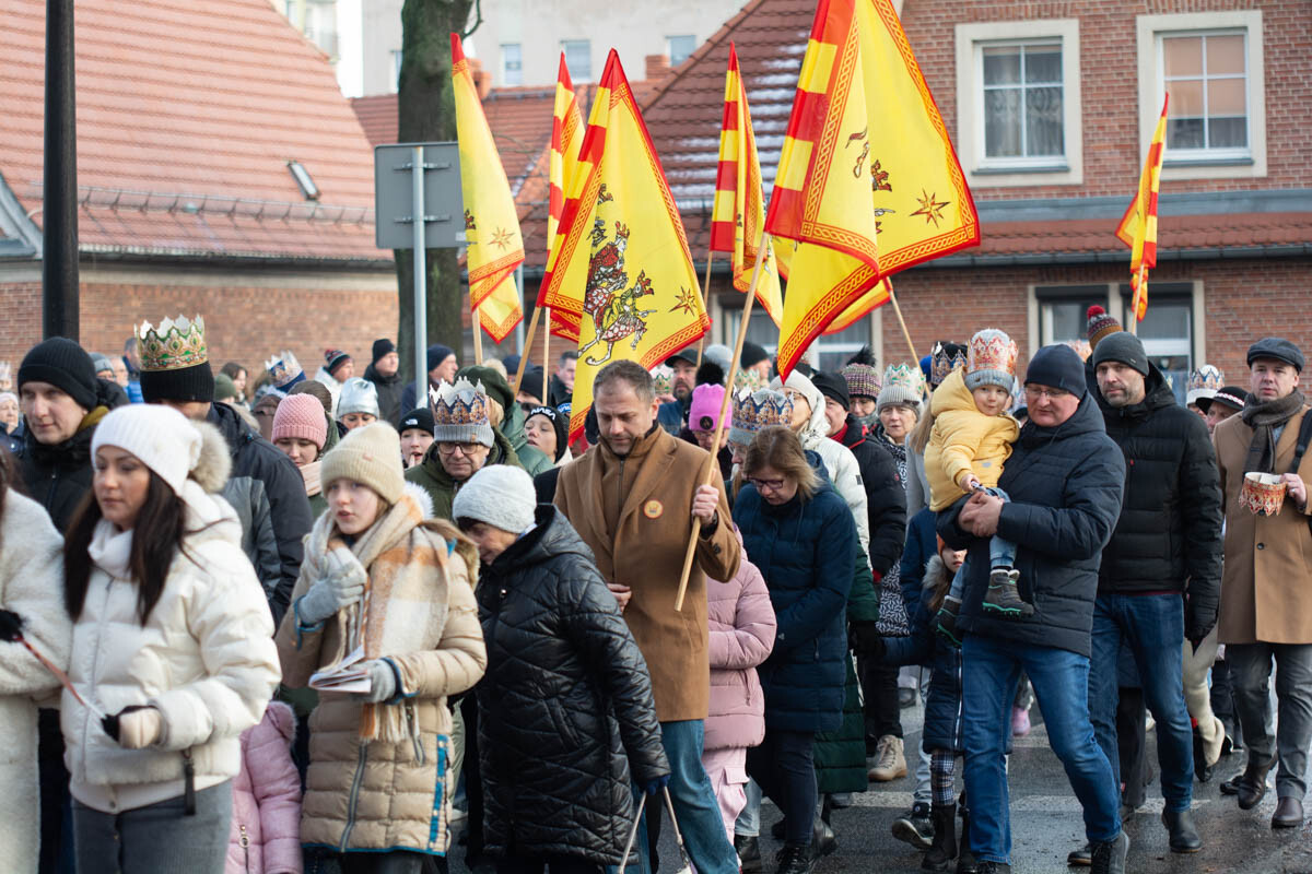 Orszak Trzech Króli przeszedł ulicami Rudy! / fot. Marek Faber