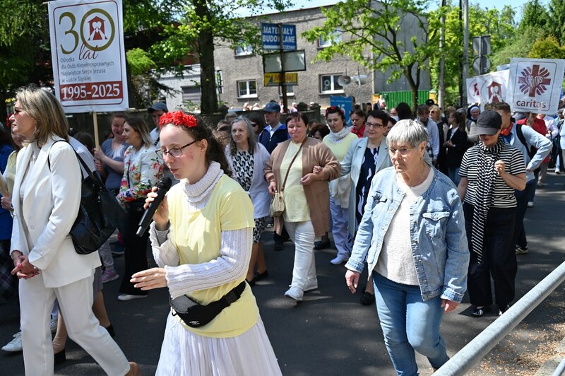 Symboliczny klucz w dobrych rękach. Trwa XXI Tydzień Godności Osób z Niepełnosprawnościami