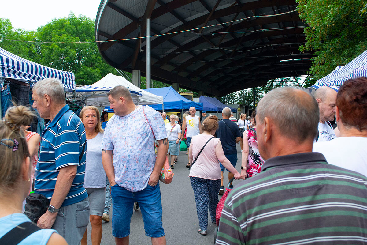 Targowisko w Wirku. / fot. Marek Faber