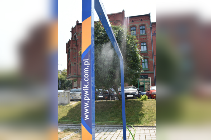 Trochę wody dla ochłody. W Rudzie Śląskiej stanęły dwie kurtyny wodne!