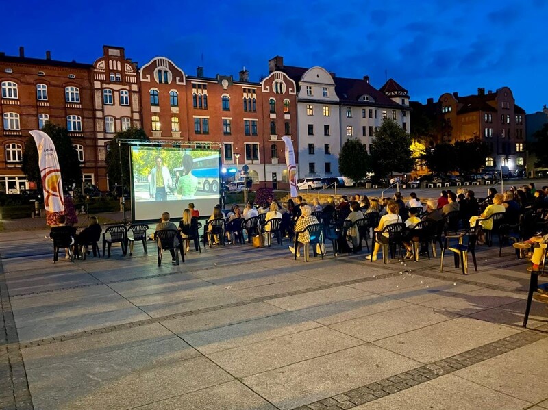 Trwają Dni Rudy Śląskiej 2024! Kino plenerowe zawitało w Nowym Bytomiu [ZDJĘCIA]