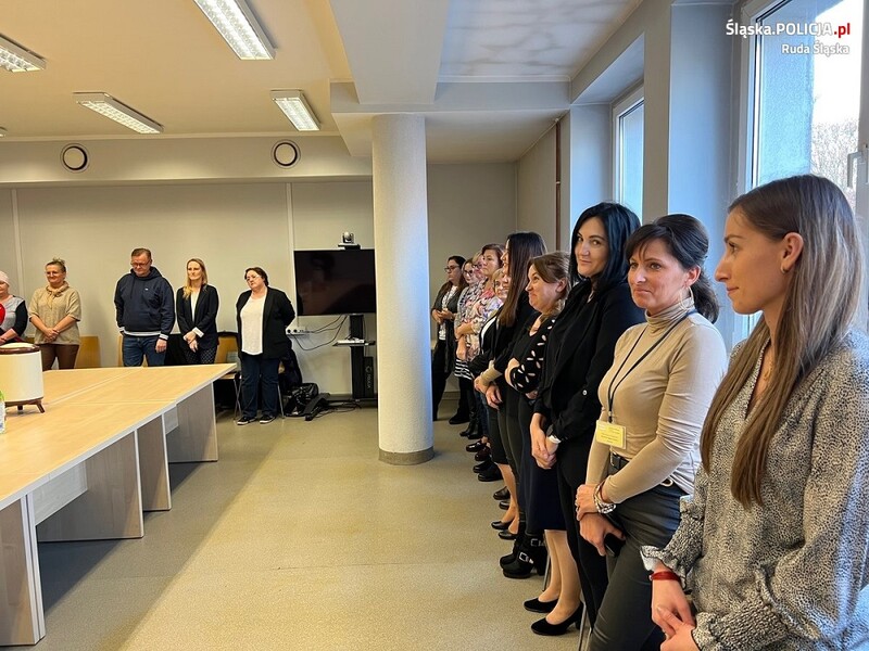 Tworzą Policję, choć nie noszą munduru. Jutro obchodzimy Dzień Służby Cywilnej