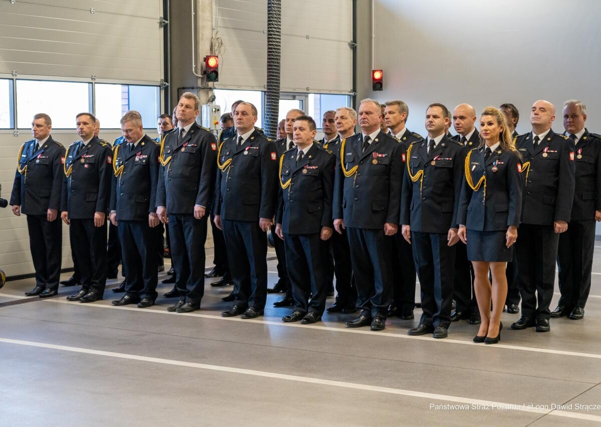 W siedzibie Komendy Miejskiej Państwowej Straży Pożarnej w Rudzie Śląskiej odbyła się wyjątkowa uroczystość z okazji Wojewódzkich Obchodów Narodowego Święta Niepodległości / fot. st. ogn. Dawid Strączek