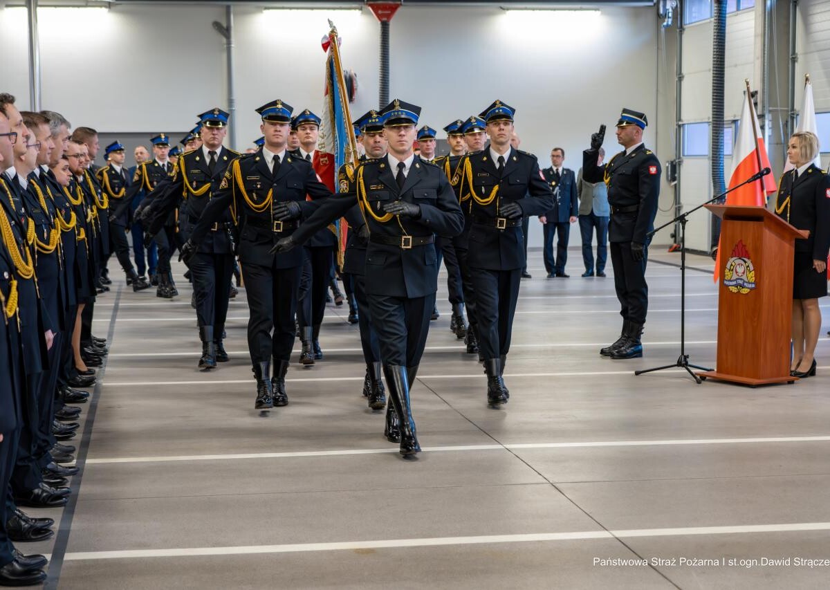 W siedzibie Komendy Miejskiej Państwowej Straży Pożarnej w Rudzie Śląskiej odbyła się wyjątkowa uroczystość z okazji Wojewódzkich Obchodów Narodowego Święta Niepodległości / fot. st. ogn. Dawid Strączek