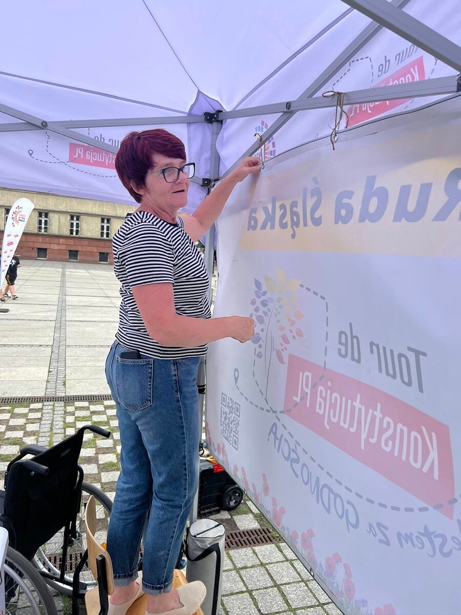 Tour de Konstytucja w Rudzie Śląskiej – rozmowy o wolności i przyszłości. / fot. FB Tour de Konstytucja