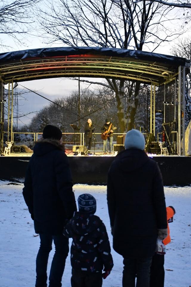 V Jarmark Bożonarodzeniowy przy kościele pw. Matki Bożej Różańcowej / fot. Jacek D. Knapik