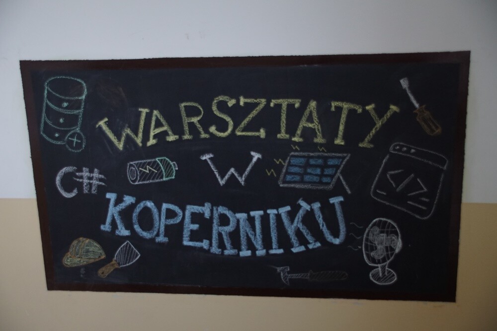 Doświadczenia, własnoręczne eksperymenty, praktyczne wskazówki i nowinki techniczne – to tylko niektóre atrakcje warsztatów naukowych w rudzkim "Koperniku".