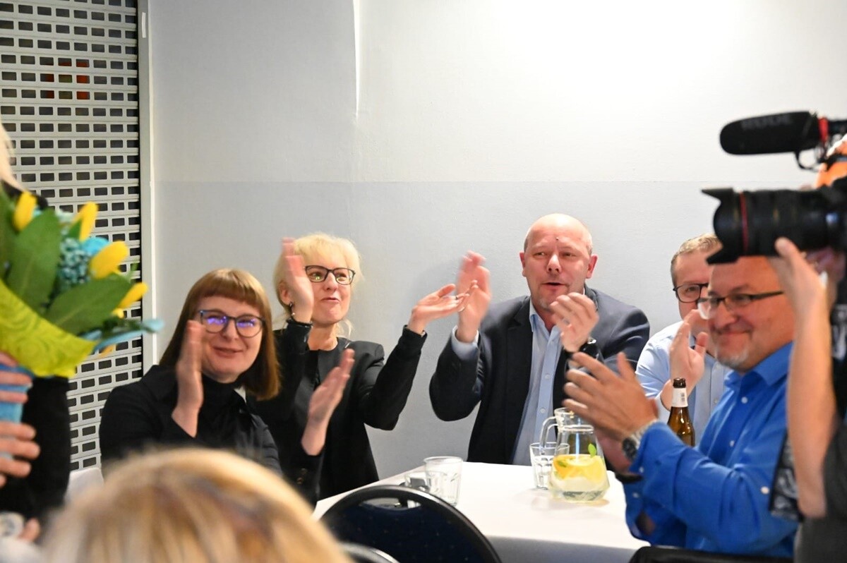 Wieczór wyborczy Michała Pierończyka. / fot. FB Michał Pierończyk