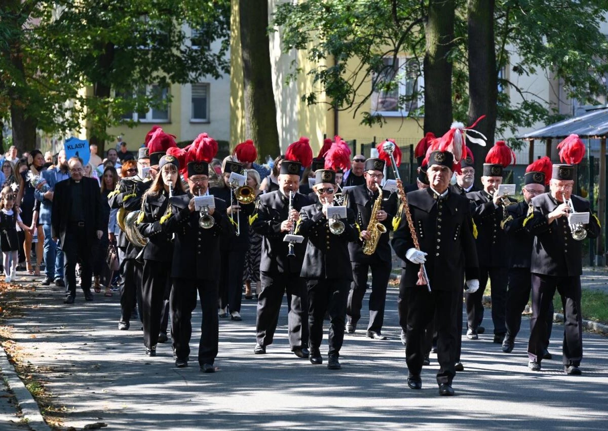 Rok szkolny 2025/2026 rozpoczęty w Rudzie Śląskiej / fot. Michał Pierończyk FB