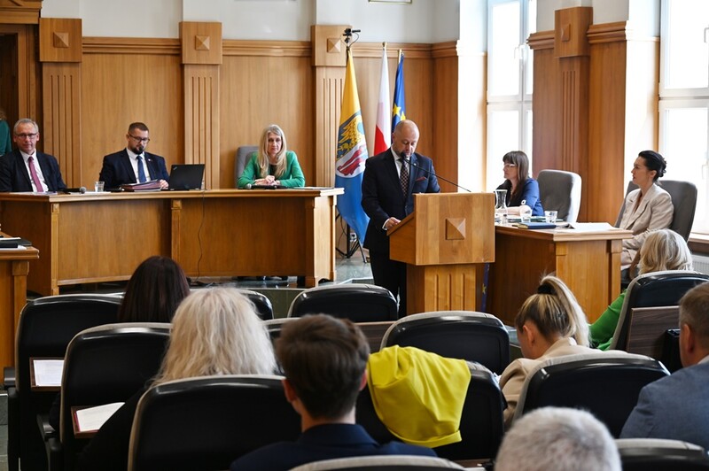 Władze Rudy Śląskiej dokapitalizują dwie miejskie spółki - Szpital Miejski i MPGM TBS