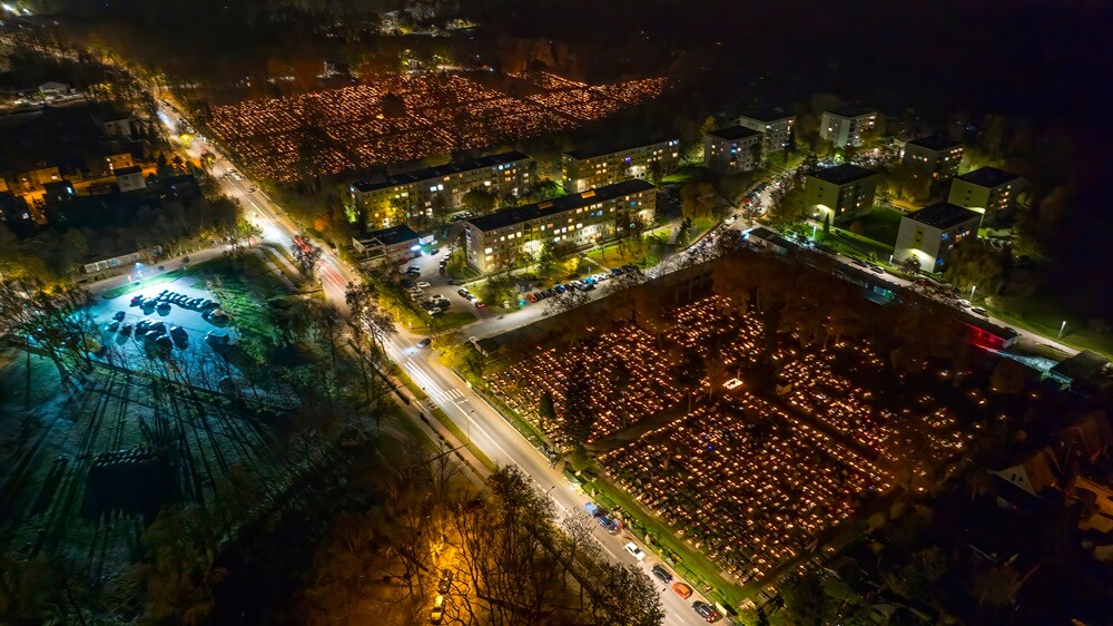 Wszystkich Świętych. / fot. Krzysztof Faber - DronRuda