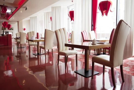 Wyjątkowe miejsce dla wyjątkowych gości... Restauracja Czerwona w Chorzowie zaprasza!