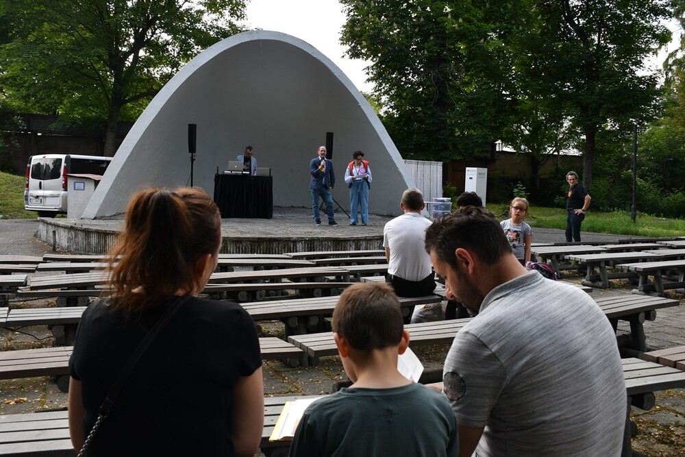 We wtorek, 30 maja w ramach obchodów Metropolitalnego Święta Rodziny pod hasłem "Rodzina – forum dialogu", w ogrodach Śląskiego Teatru Impresaryjnego odbył się XIII Festyn Rodzin Zastępczych.

fot. Jacek Knapik