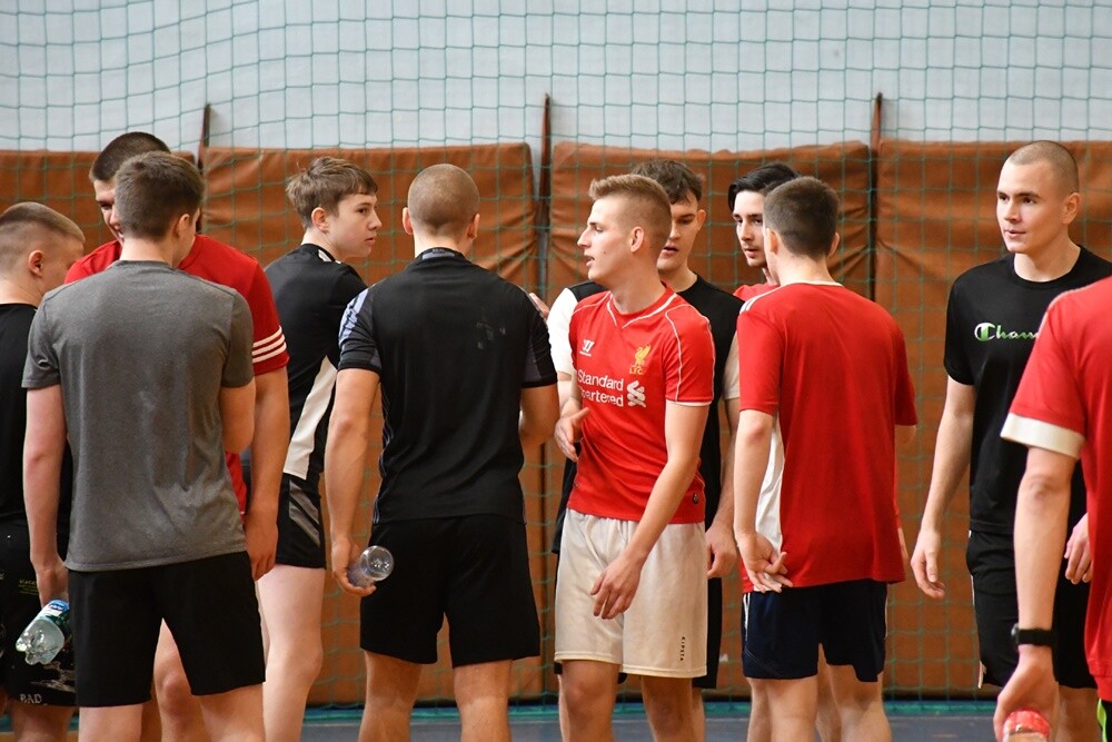 XVI Mistrzostwa Zespołu Szkół nr 6 w piłce nożnej halowej. / fot. Jacek Knapik