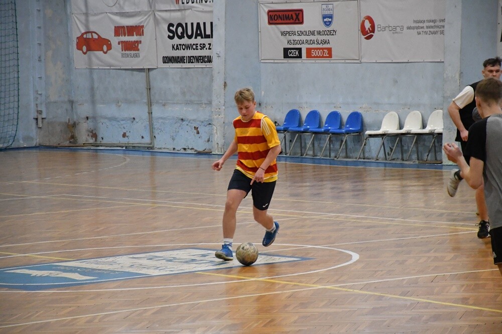 XVI Mistrzostwa Zespołu Szkół nr 6 w piłce nożnej halowej. / fot. Jacek Knapik