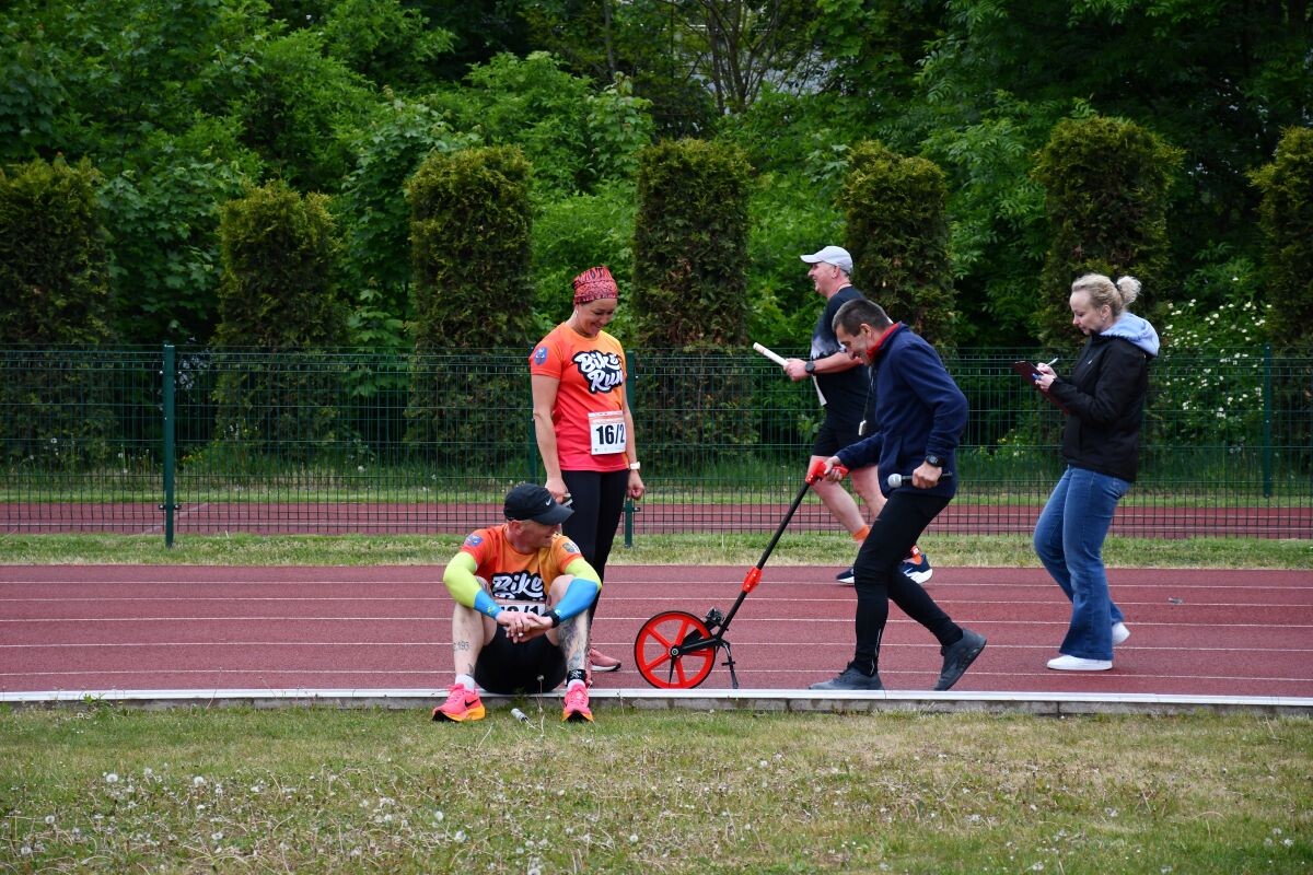 Za nami jubileuszowa, XX edycja Memoriału Radnego Jana Koniecznego, która przyciągnęła wielu pasjonatów biegania oraz marszów nordic walking.
