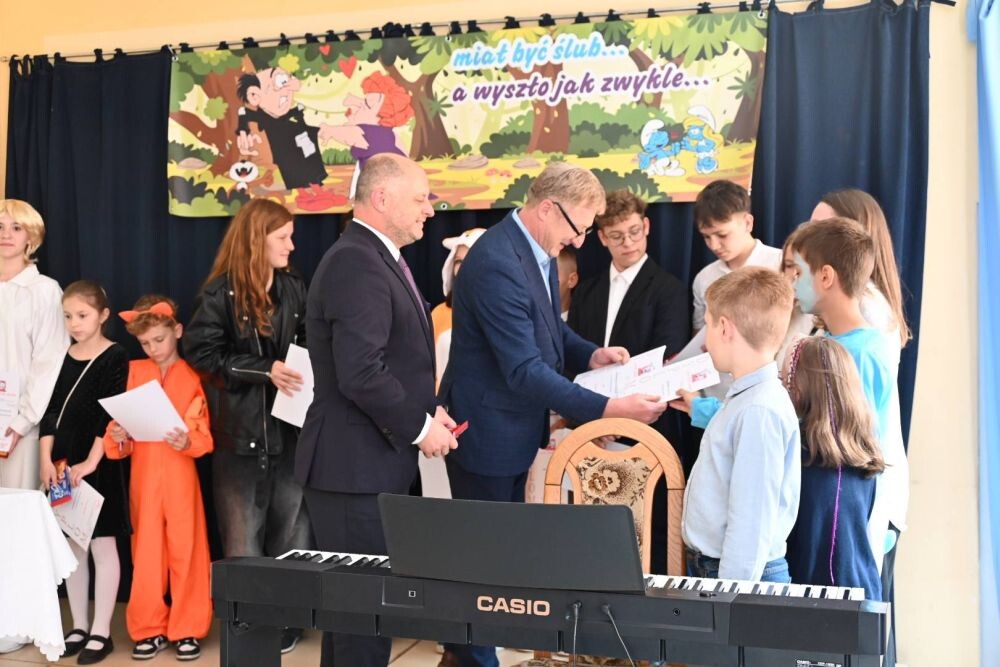 Młodzi artyści na scenie – XXIX Szkolny Festiwal Teatralny w SP nr 22!/fot. FB Michał Pierończyk