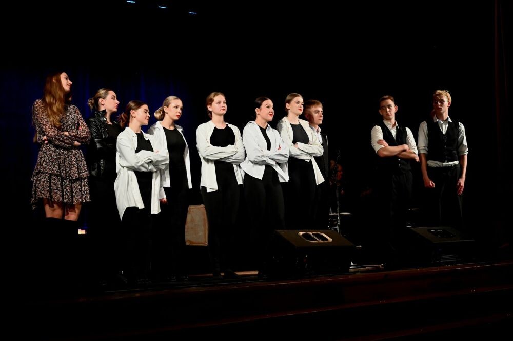 Zaduszki Artystyczne – chwile wzruszeń i zadumy w bielszowickim Domu Kultury/fot. FB Michał Pierończyk