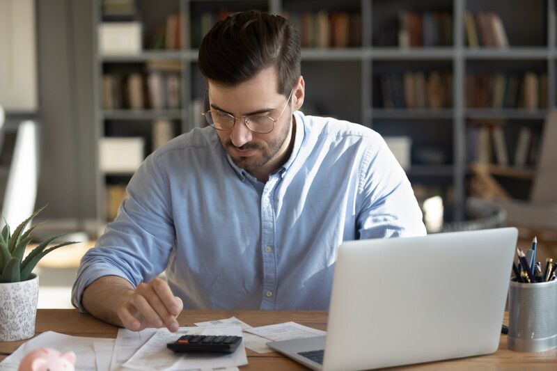 Zakładasz firmę? Zobacz, jakie korzyści daje konto firmowe