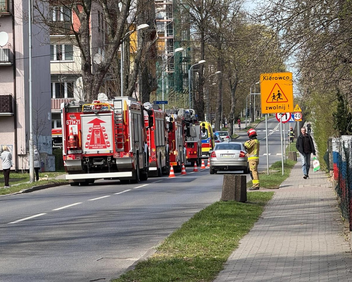 Pilna interwencja służb w Bielszowicach. Istniało ryzyko wybuchu gazu / fot. Karolina Bauszek-Żurek