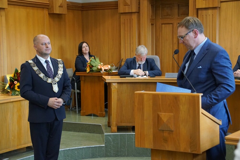 Michał Pierończyk prezydentem Rudy Śląskiej! Dzisiaj podczas uroczystej sesji Rady Miasta odbyło się zaprzysiężenie nowego prezydenta.