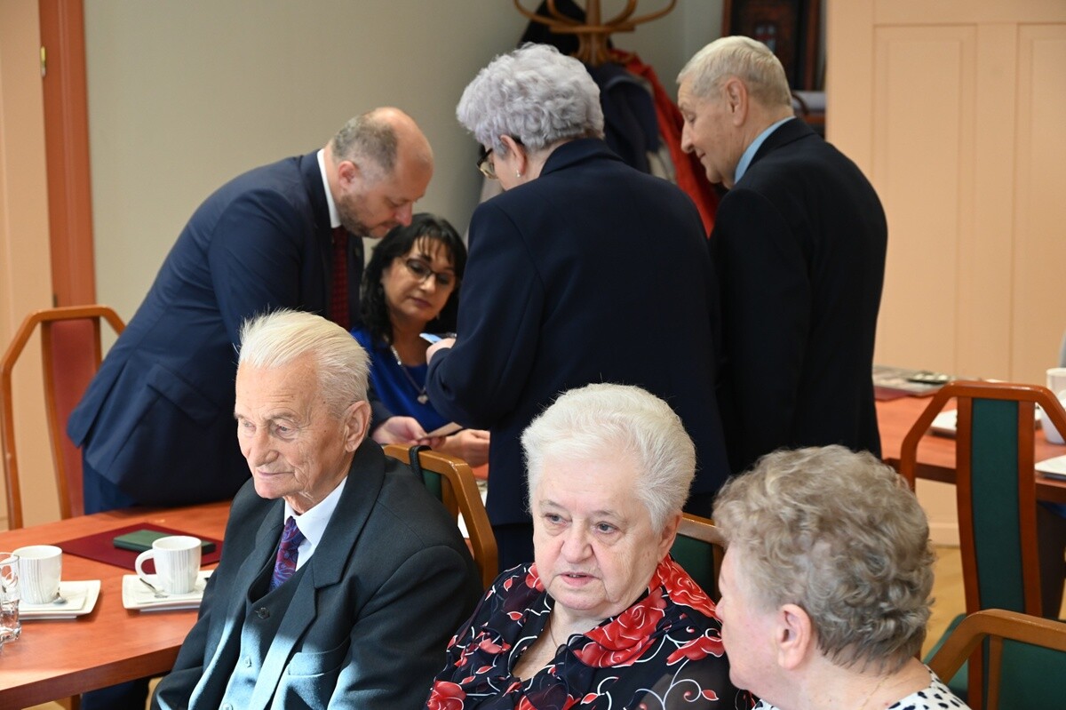Jubileusze małżeńskie w Urzędzie Miasta. Wzruszające spotkanie z parami z wieloletnim stażem. / fot. UM Ruda Śląska