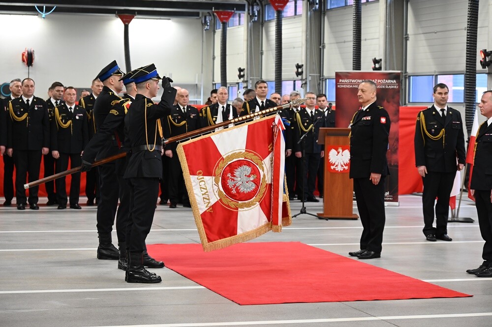 Dziś w Komendzie Miejskiej Państwowej Straży Pożarnej w Rudzie Śląskiej uroczystość zmiany komendanta miejskiego. / fot. UM Ruda Śląska