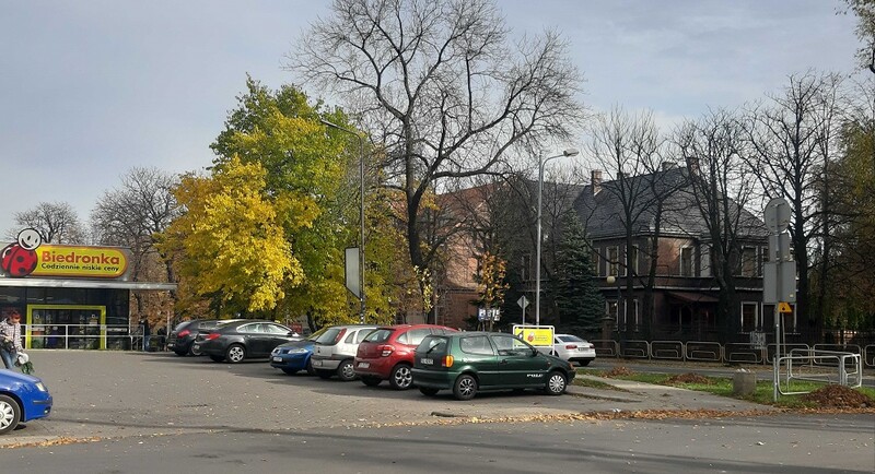 Zniszczył dwie kasy w Biedronce przy ulicy Goduli. 36-latek odpowie przed sądem